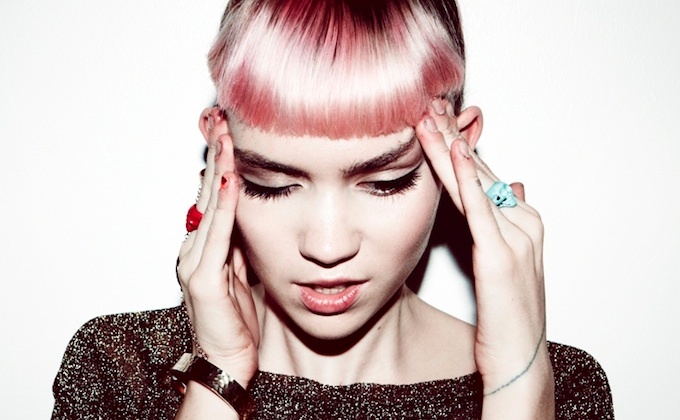 [PS12] Grimes. La escalada que no cesa