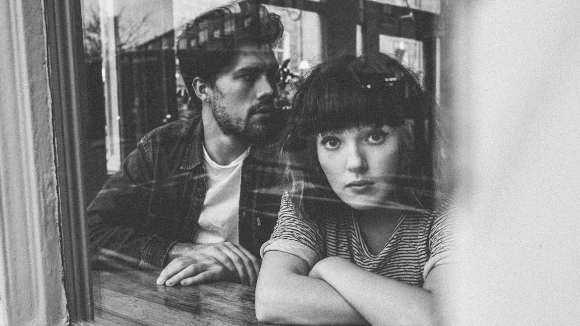 Oh Wonder estrenan White blood